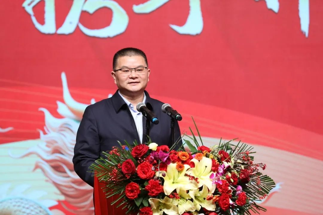 花花牛乳業(yè)30周年暨2024年客戶大會(huì)圓滿召開(kāi)！