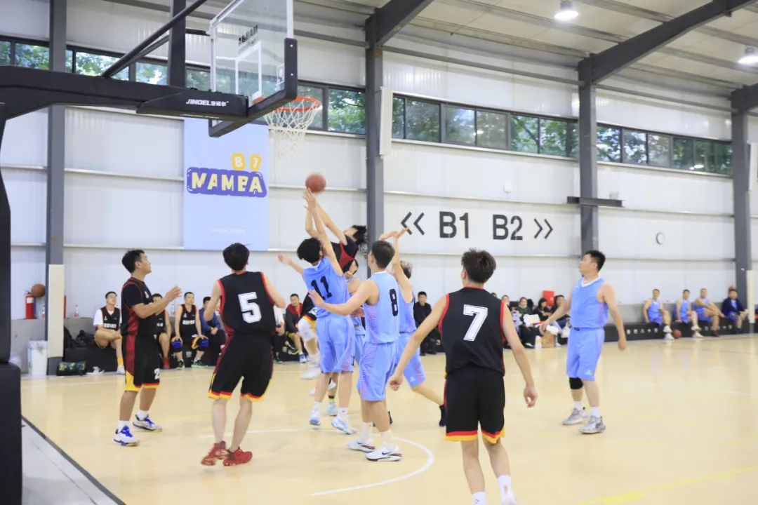 花花牛丨奪冠，奪冠，奪冠?。?！用冠軍為中國健兒喝彩?。?！