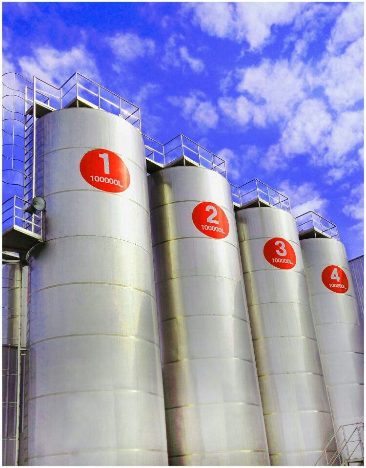 走進(jìn)工廠(chǎng) 走進(jìn)工廠(chǎng)