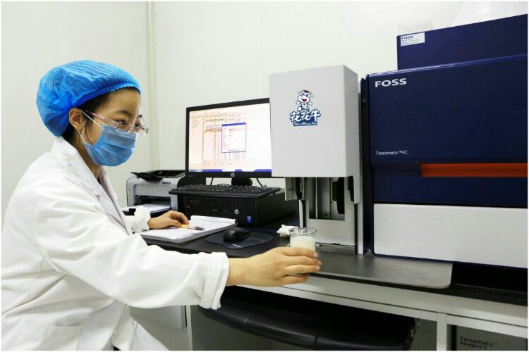 走進(jìn)工廠(chǎng) 走進(jìn)工廠(chǎng)