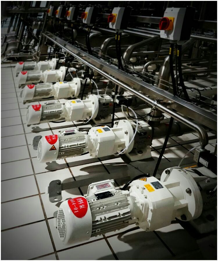 走進(jìn)工廠(chǎng) 走進(jìn)工廠(chǎng)