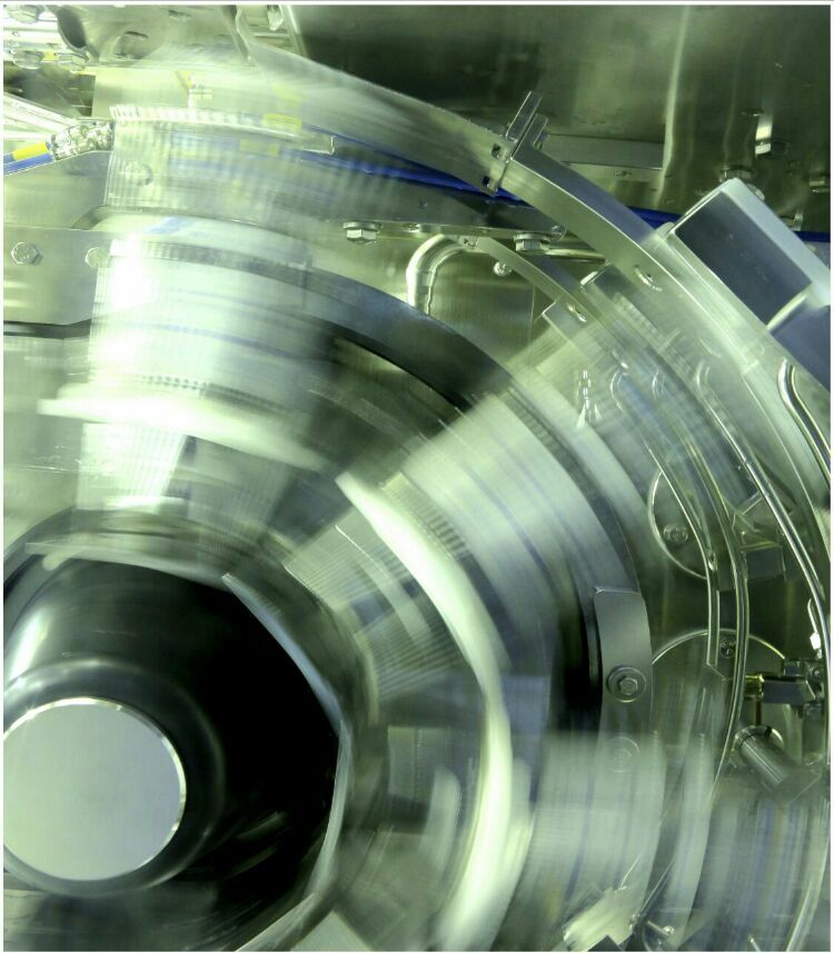 走進(jìn)工廠(chǎng) 走進(jìn)工廠(chǎng)