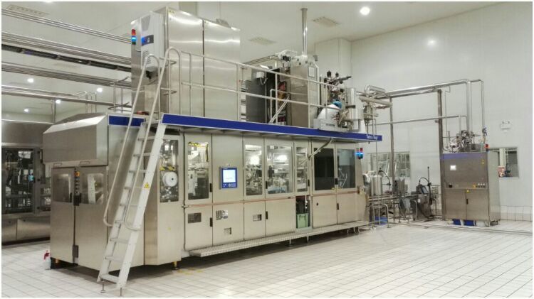 走進(jìn)工廠(chǎng) 走進(jìn)工廠(chǎng)