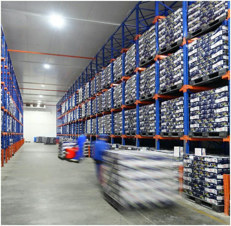 走進(jìn)工廠(chǎng) 走進(jìn)工廠(chǎng)