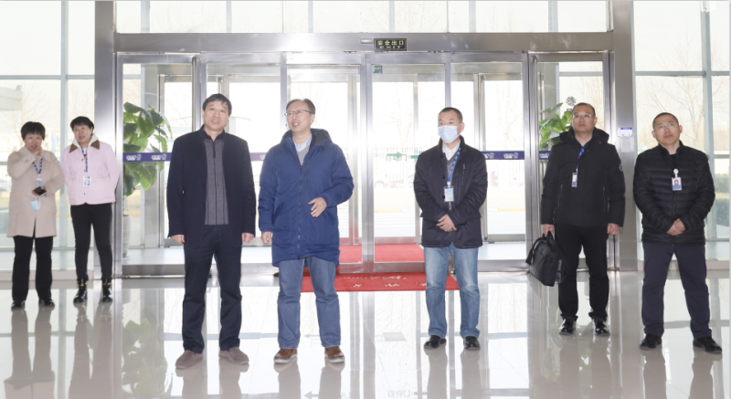 花花牛丨東北農(nóng)大食品學(xué)院院長、中原食品實驗室首席科學(xué)家姜毓君教授蒞臨花花牛乳業(yè)集團(tuán)調(diào)研